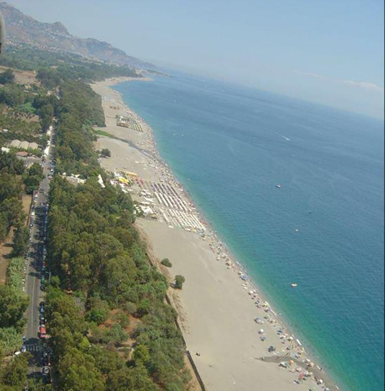 Villa Del Nespolo Fiumefreddo di Sicilia Dış mekan fotoğraf