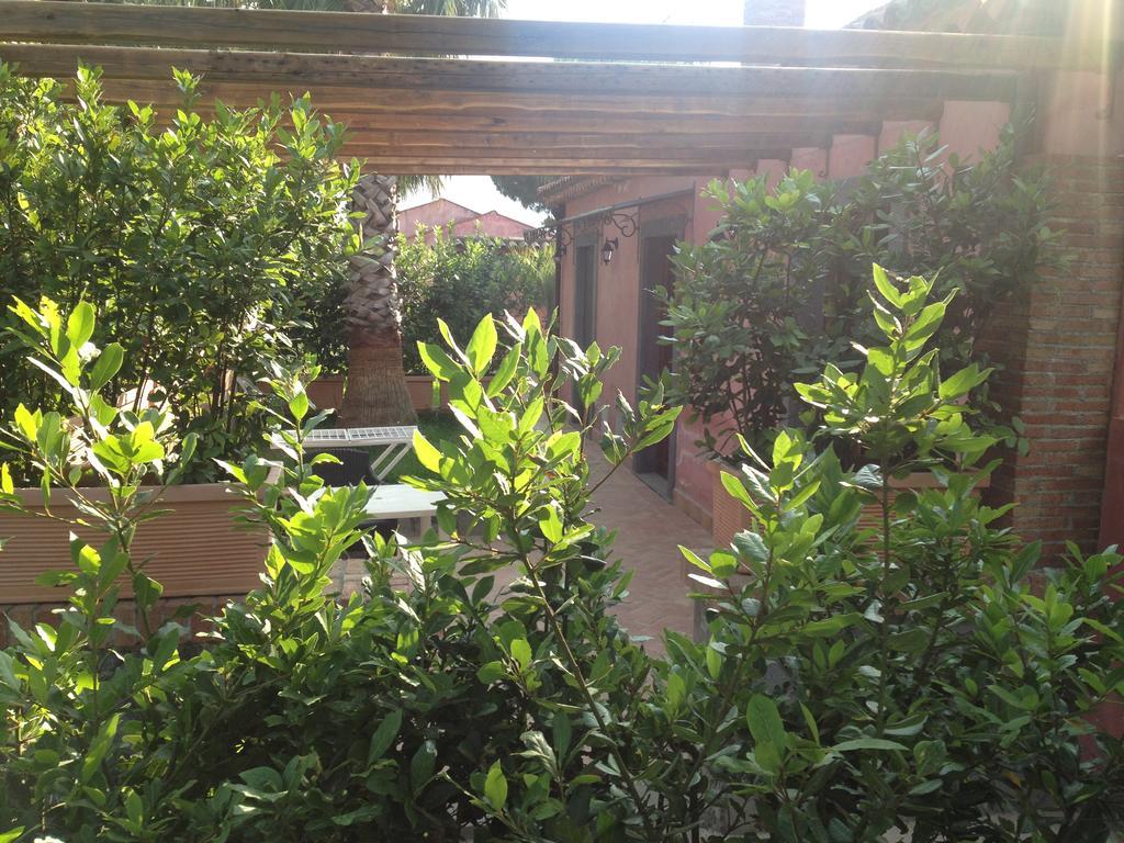 Villa Del Nespolo Fiumefreddo di Sicilia Dış mekan fotoğraf