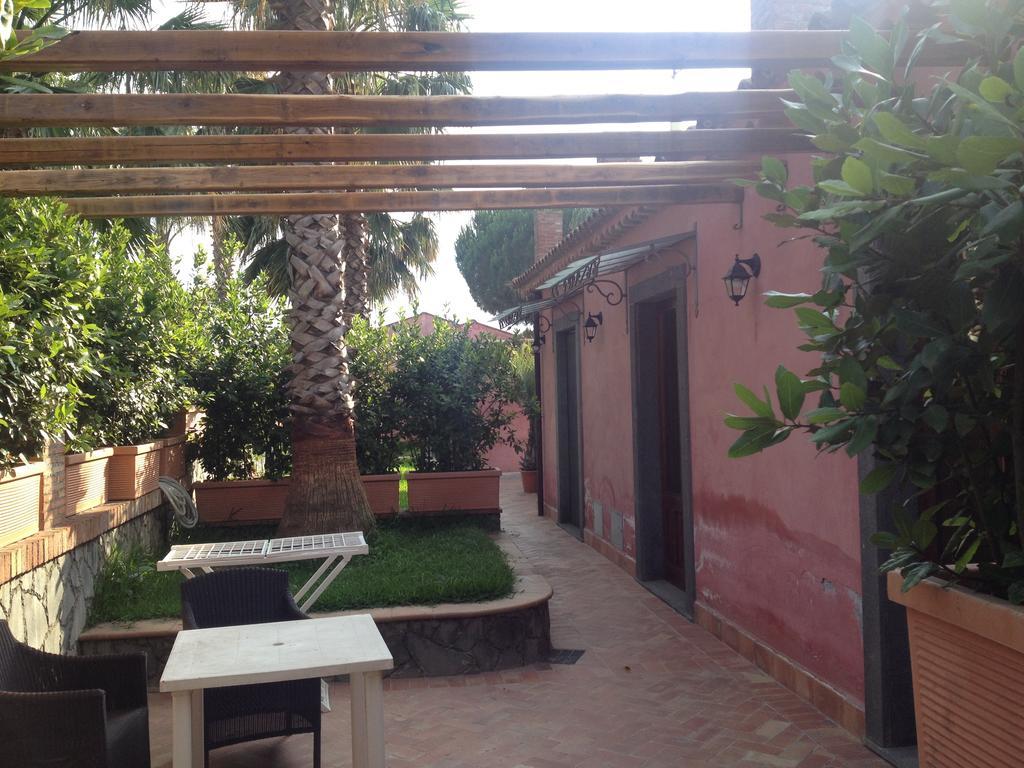 Villa Del Nespolo Fiumefreddo di Sicilia Dış mekan fotoğraf
